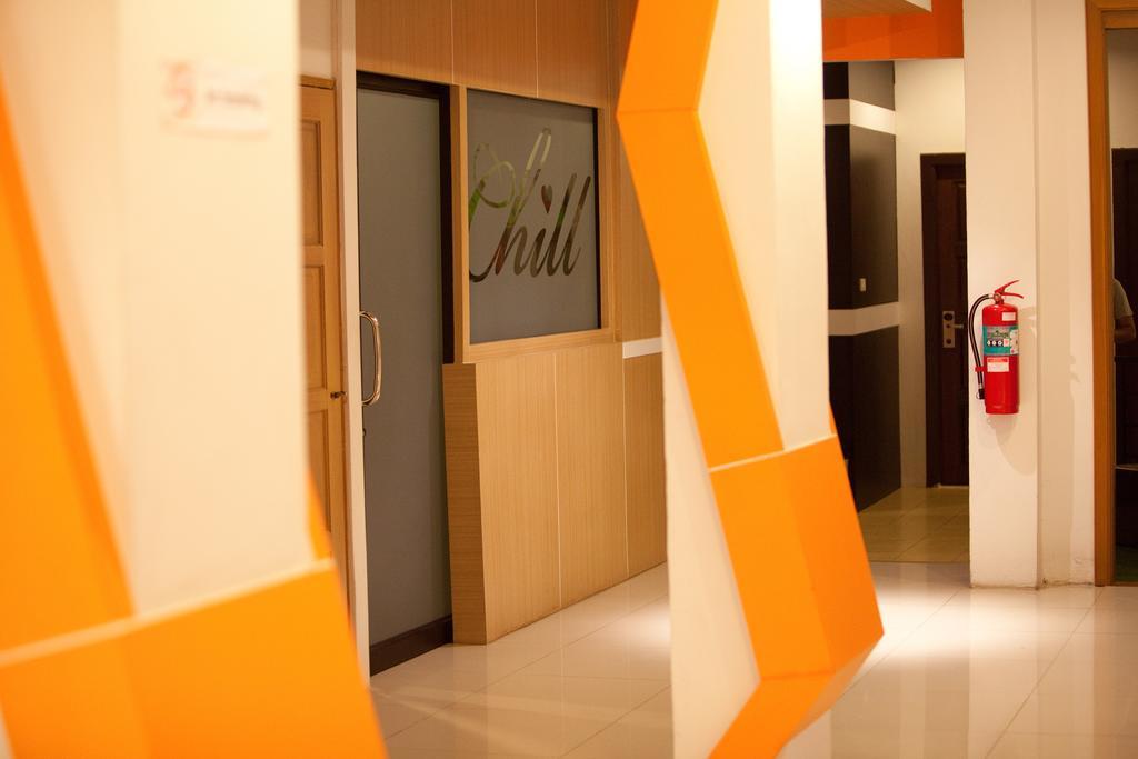 Chill Patong Hotel Kültér fotó
